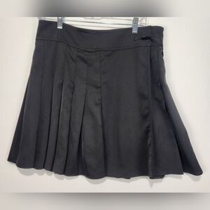 Karl Lagerfeld Black Pleated Skirt Size 8